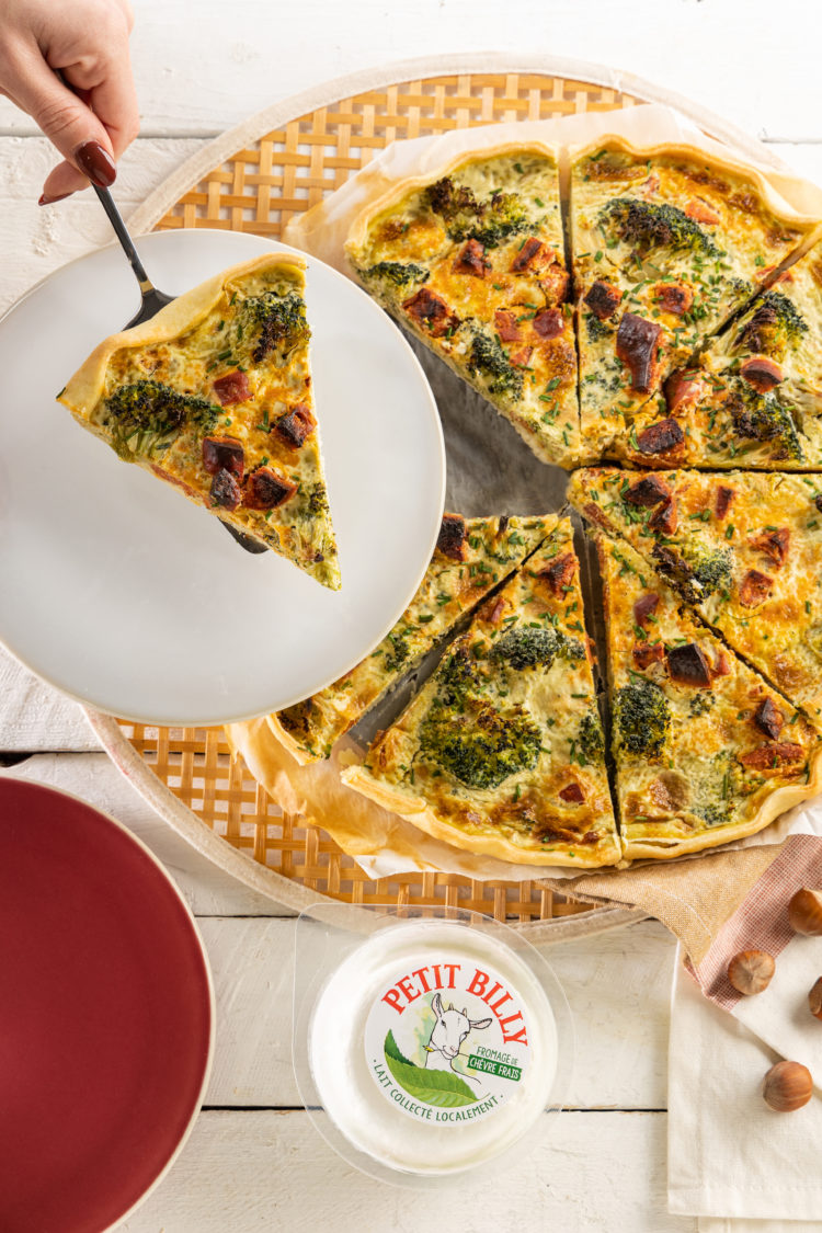 Tarte brocoli, chèvre frais Petit Billy, chorizo et pâte à la noisette